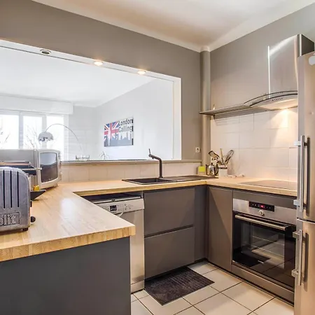 La Casa - View Of The Racecourse & Meadow דירה *