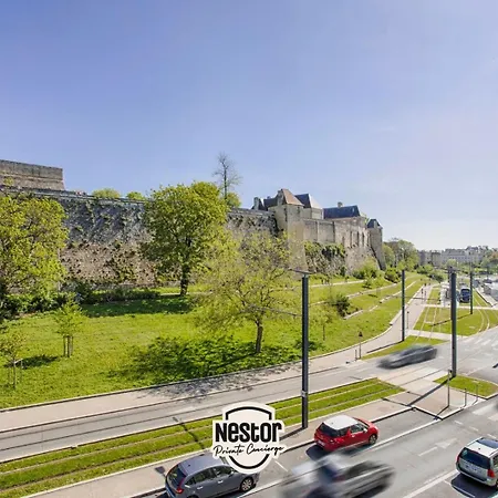 La Casa - View Of The Racecourse & Meadow קאין