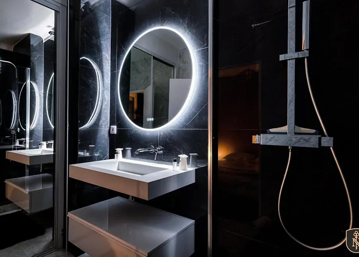 La Casa - View Of The Racecourse & Meadow *